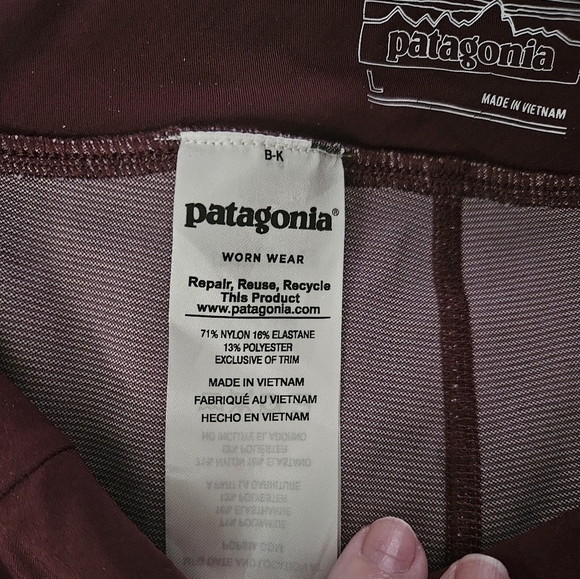 Patagonia Maroon Performance Cropped Leggings Size L - Picture 3 of 9